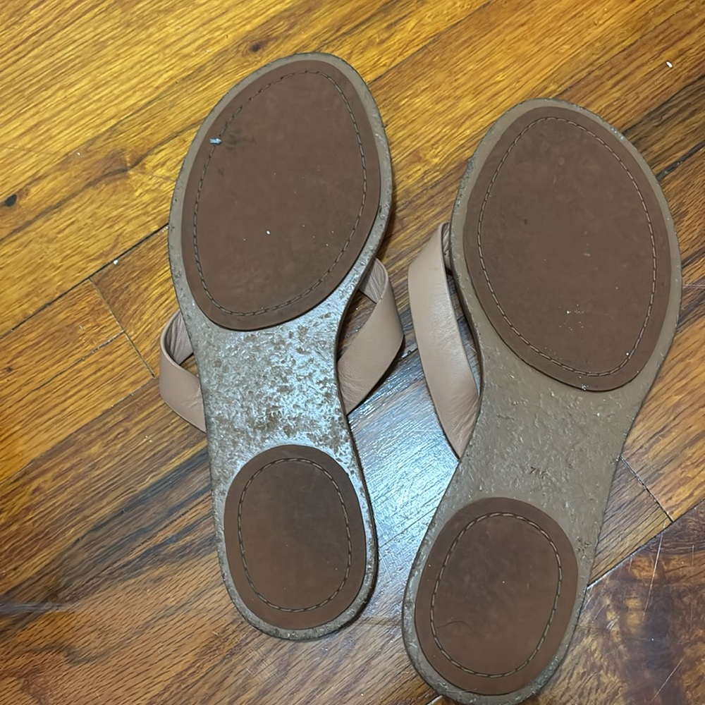 Tory Burch Manon Tan Leather Sandals - Picture 10 of 10